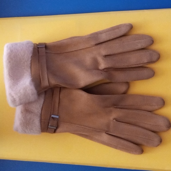 Taupe Brown Fashion Metal Buckle Touchscreen Warm Winter Gloves - Picture 1 of 7